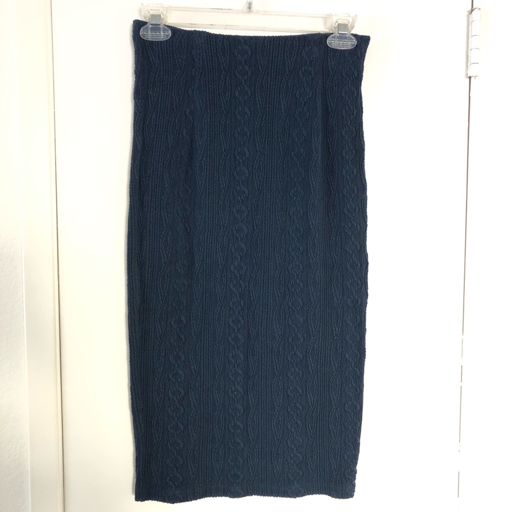Blue textured midi stretch skirt